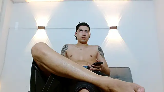 Br4ndxpimm live sex cam