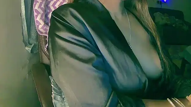 Cute-Tara's cam snapshot