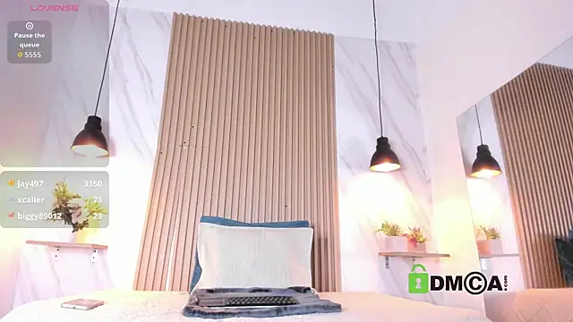 lia_harper_'s cam snapshot