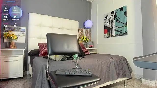 THIAGOXBIG live sex cam