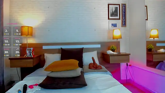 JenniferAuriston's cam snapshot