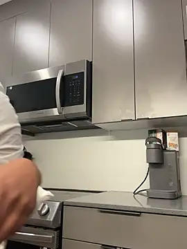 Your_Paris live sex cam