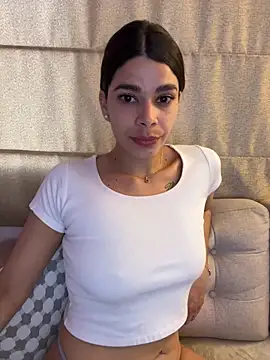 Leah_Honey26 live sex cam