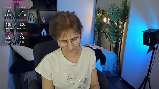 Paris_Cherry live sex cam