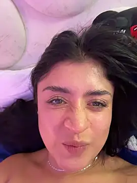 lucianaroy's cam snapshot