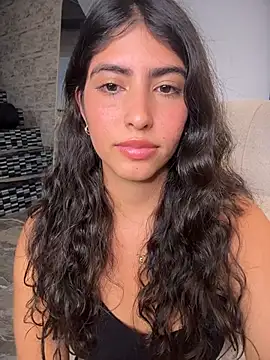 Gaby_zahir_'s cam snapshot