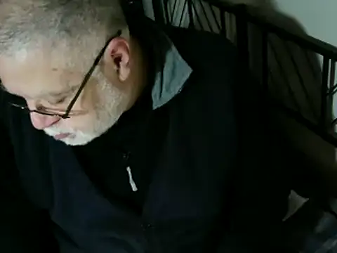 100Tauros live sex cam