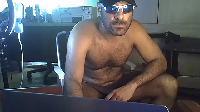 MILITARS live sex cam