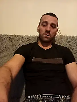 Baiat_Finut1 live sex cam