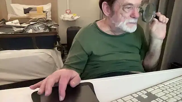 coach-karl live sex cam