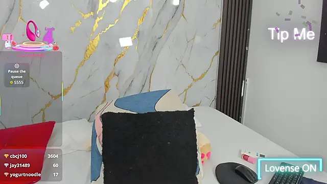 Scarlett_Star01's cam snapshot