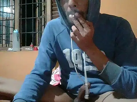 LYCAN931213 live sex cam