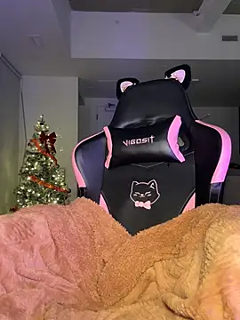 Your_Paris's cam snapshot