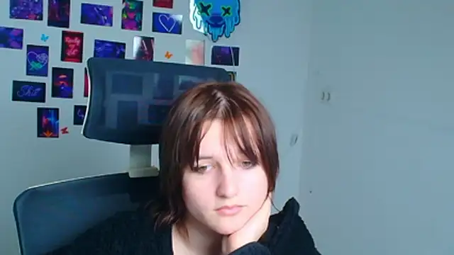 Alice_Wonderme's cam snapshot