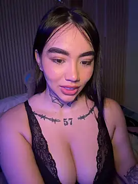 Nickiiiii's cam snapshot