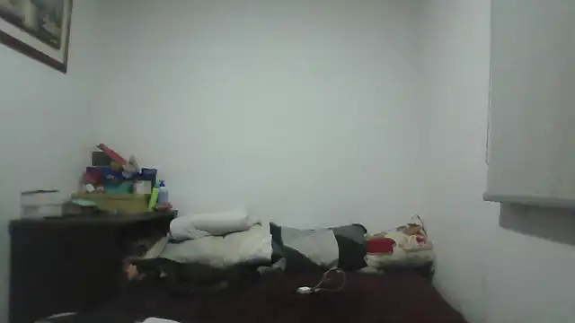 titssmall123 live sex cam