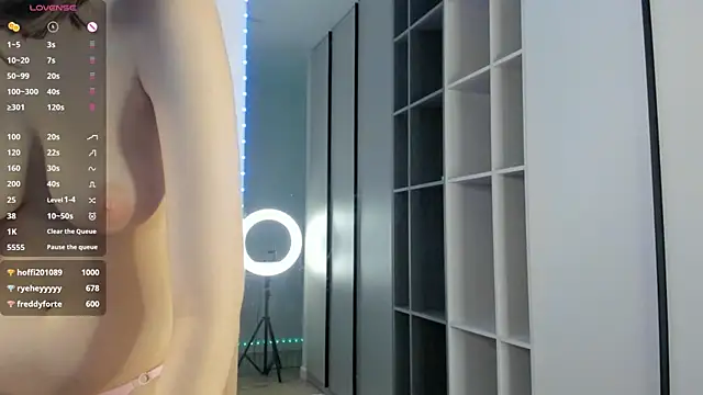 Xonalenei live sex cam