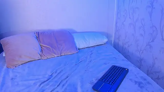 sweetabbey's cam snapshot