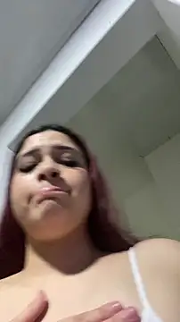 Sophia_cyrus11's cam snapshot