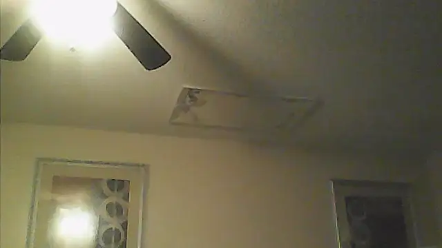 sarahkat86's cam snapshot