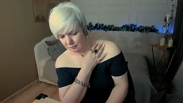 CarmenSoft live sex cam