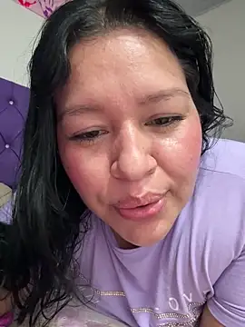 Lovelipsbig's cam snapshot