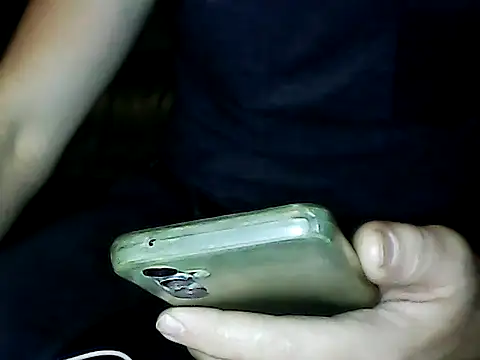 BrunJulienMetis's cam snapshot