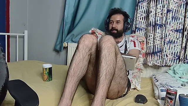 hairybearcb's cam snapshot