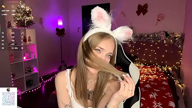 EvaPeace's cam snapshot