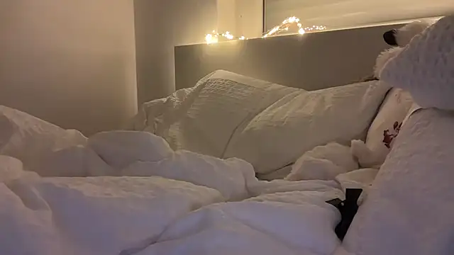 AnnaSophiaX live sex cam