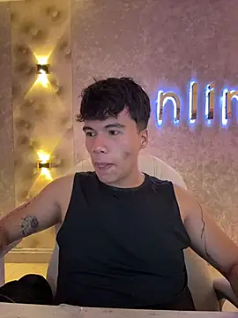 Logan_smith1 live sex cam