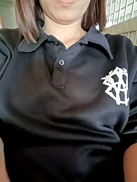 M_yiyi's cam snapshot