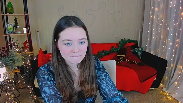 AlluringLookk's cam snapshot