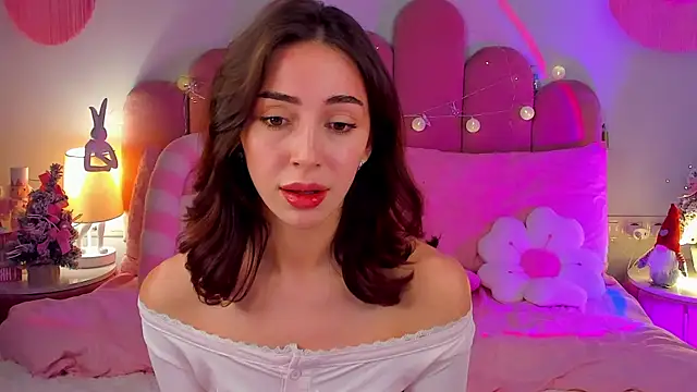 ElsaYoung's cam snapshot