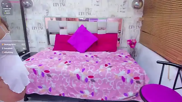 olivia_willd's cam snapshot