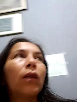 juliet_69's cam snapshot