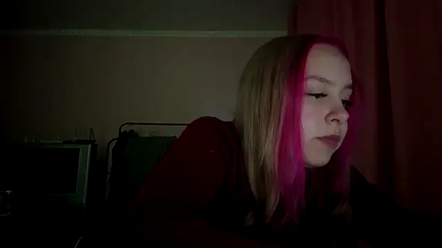 ZoraDearmon's cam snapshot