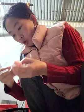 gio-thu's cam snapshot