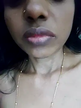 Gautami-telugu's cam snapshot