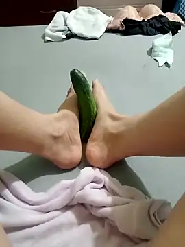 Mira177-'s cam snapshot