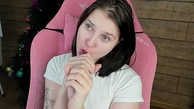 TinnaBurton live sex cam