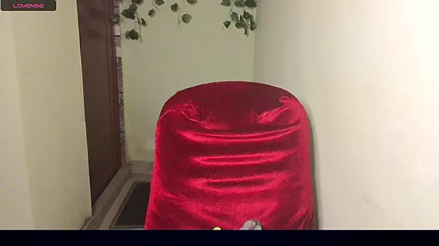 Madhubala01's cam snapshot