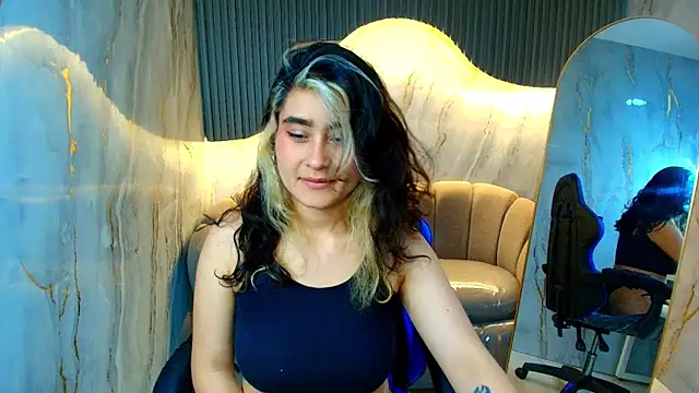 sofi_r_'s cam snapshot