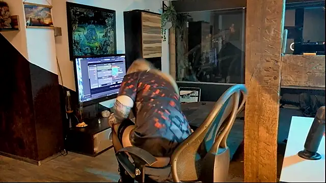 DYasmin69 live sex cam