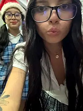 l0lita_sweet live sex cam