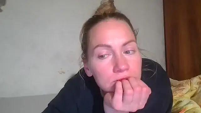 Thavione live sex cam