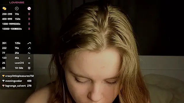 JulietteRain live sex cam