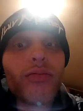 Atzekevin98's cam snapshot