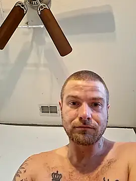 DadDDick925's cam snapshot