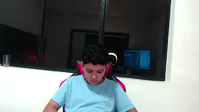 NathanBrookhs's cam snapshot